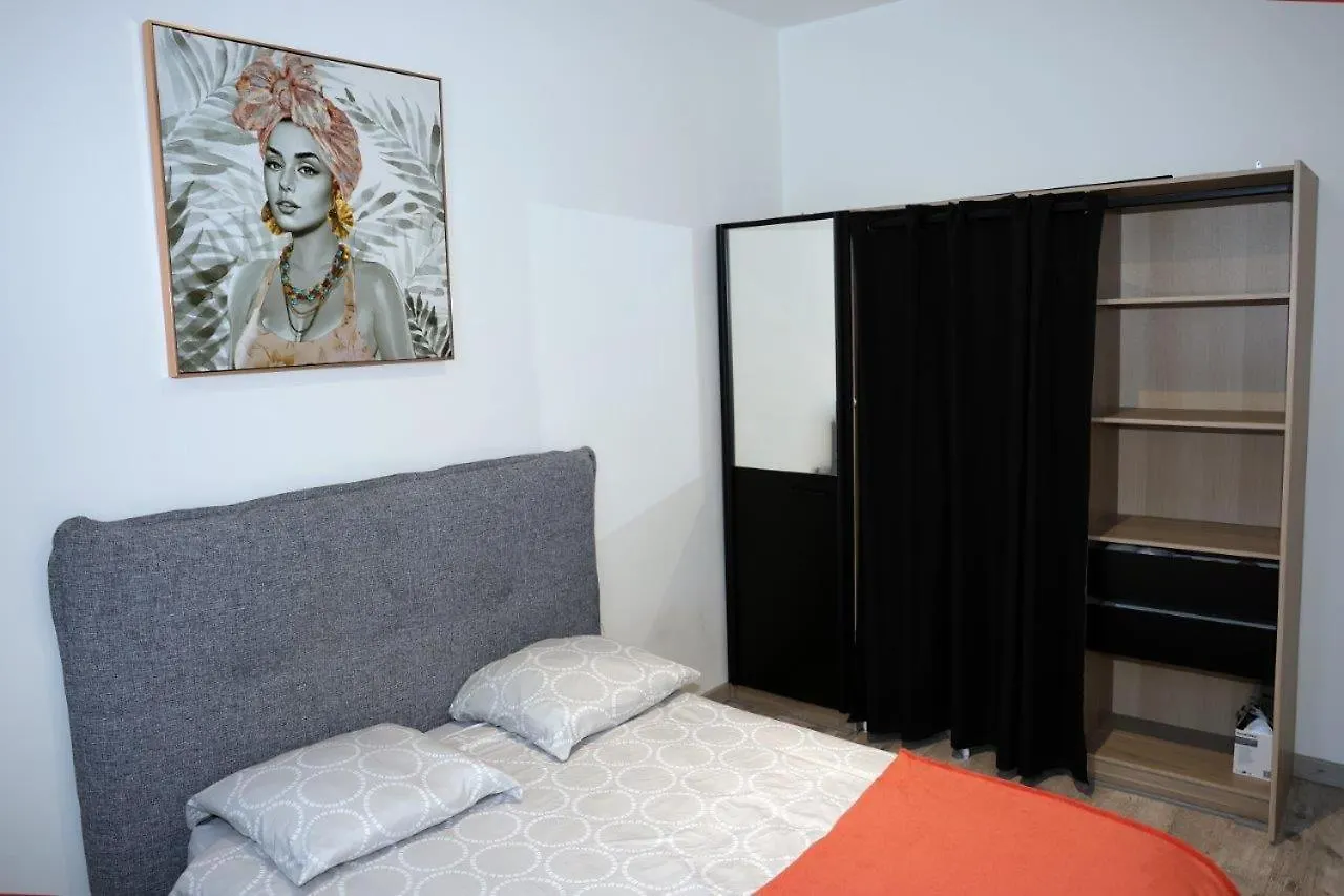 Apartment Proche Centre-Ville Nice France