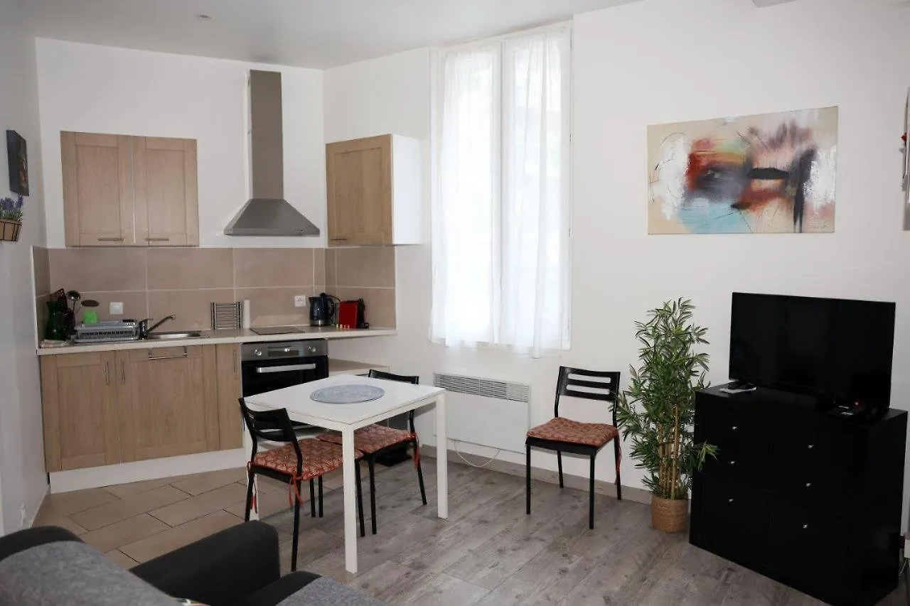 Proche Centre-Ville Nice 0*,  France